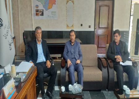 تأکید مسئولین شهرستان ملکان بر ضرورت فرهنگ‌سازی برای مقابله با استخراج رمز ارز و سرقت برق